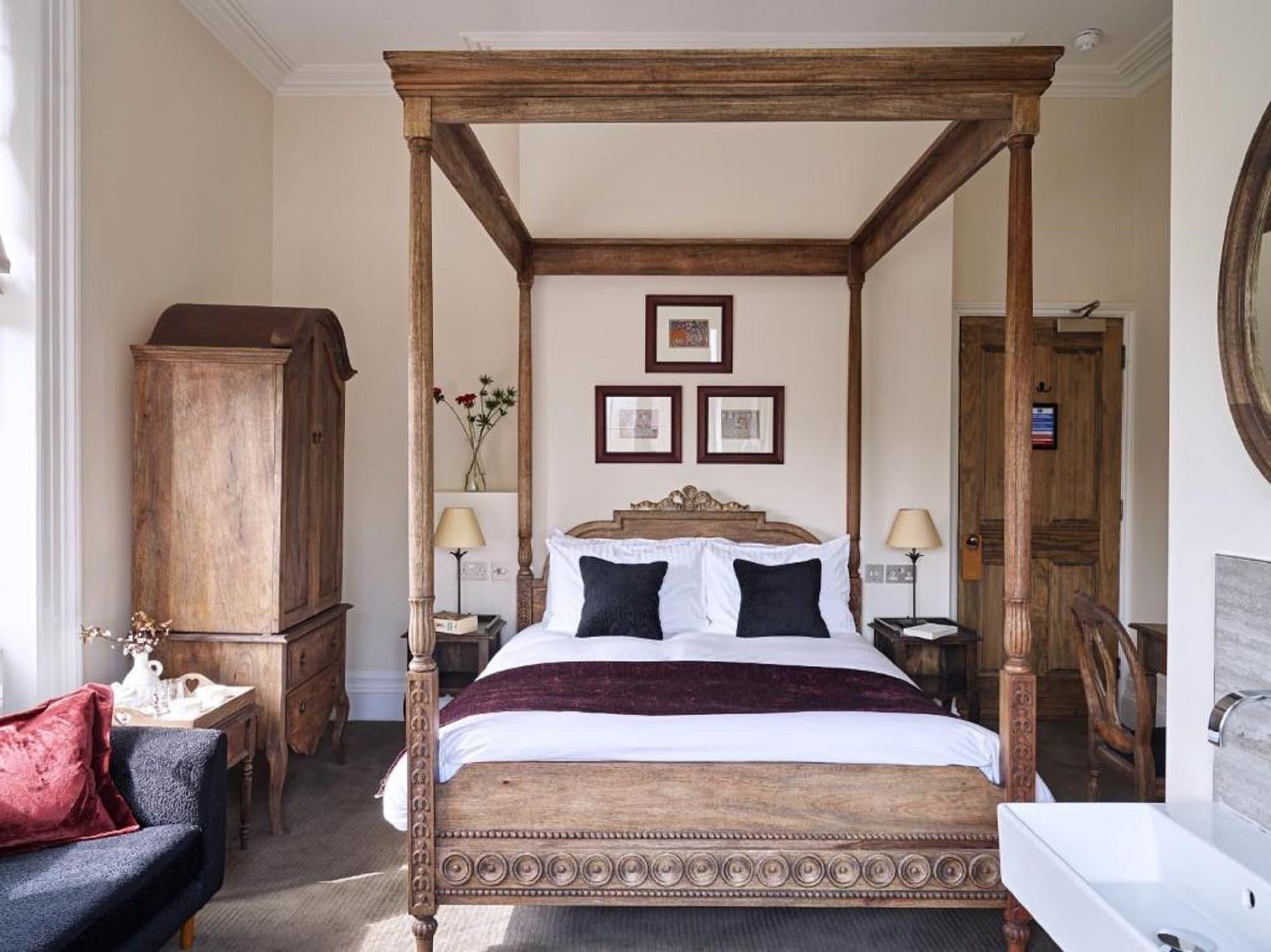 Cotswold Grange Bed & Breakfast Cheltenham Bagian luar foto