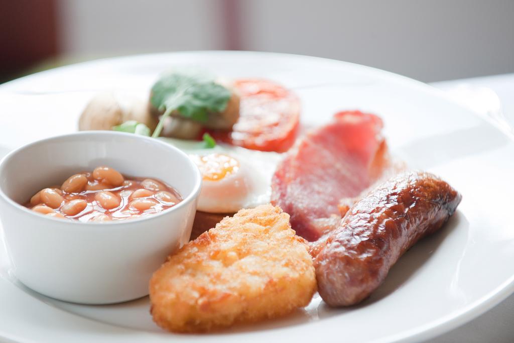 Cotswold Grange Bed & Breakfast Cheltenham Bagian luar foto English breakfast